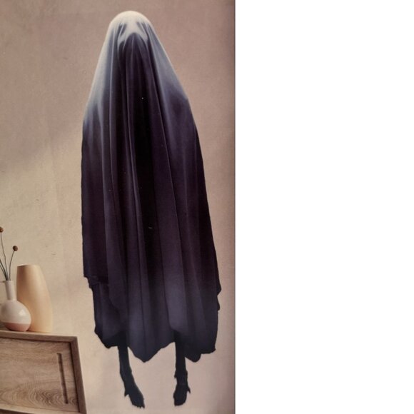 Halloween Home Decor Wall Sticker Ghost Girl Woman Removable Decal Art - Picture 3 of 4